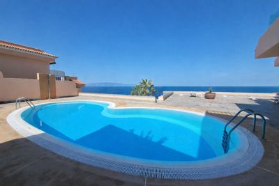 View of the community pool at Buenavista The Blue Oyster, Los Gigantes.