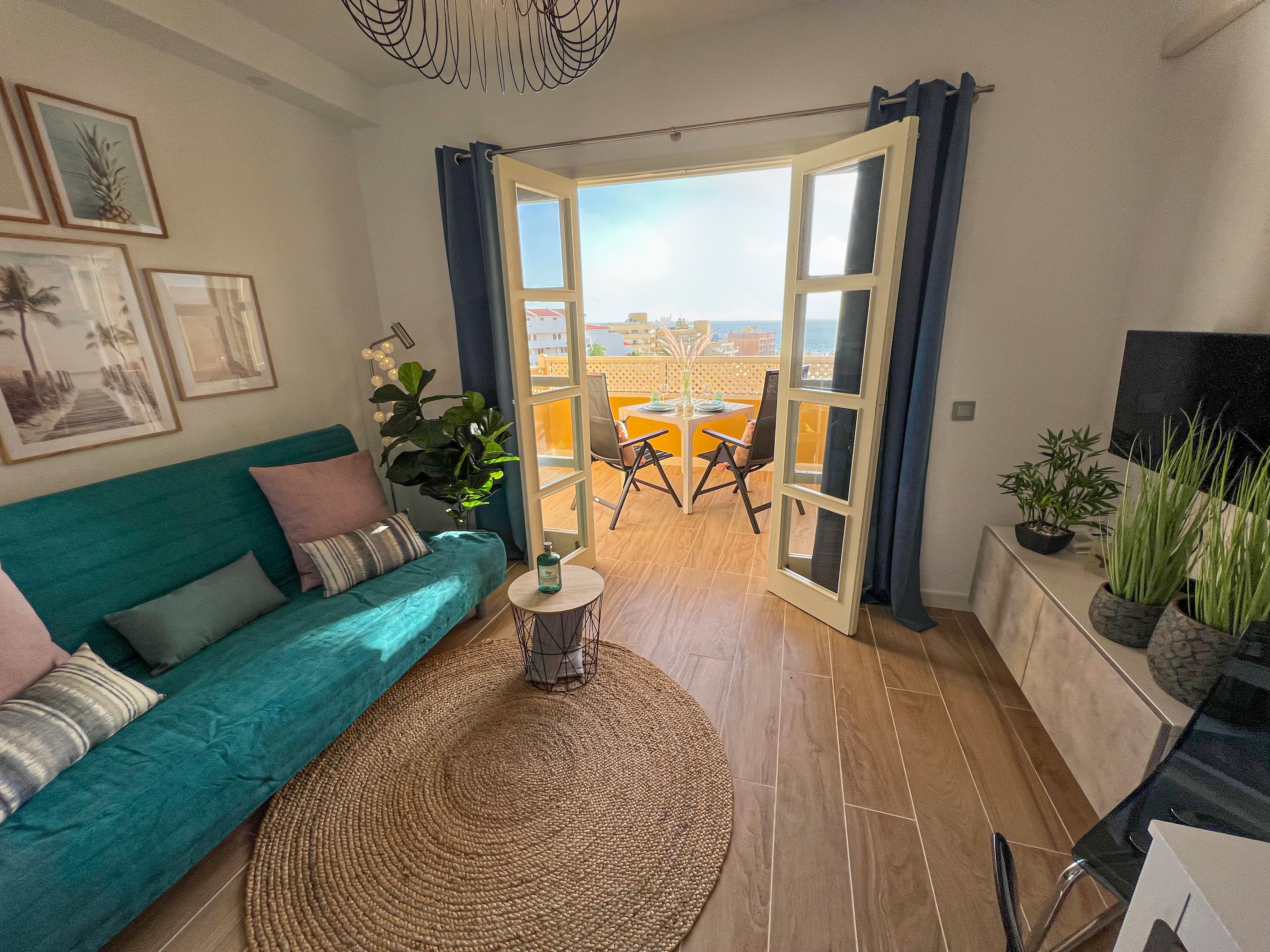 Terrace with sea views in the living room of Orlando Sea View, Costa Adeje.