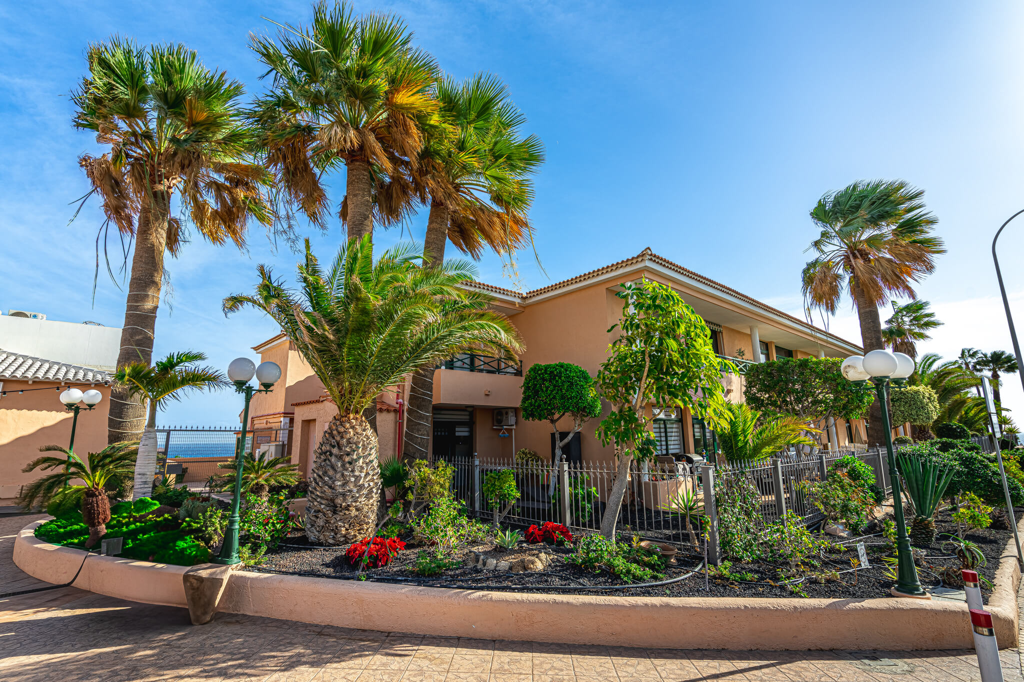 Grand Luxury Spokojne wody